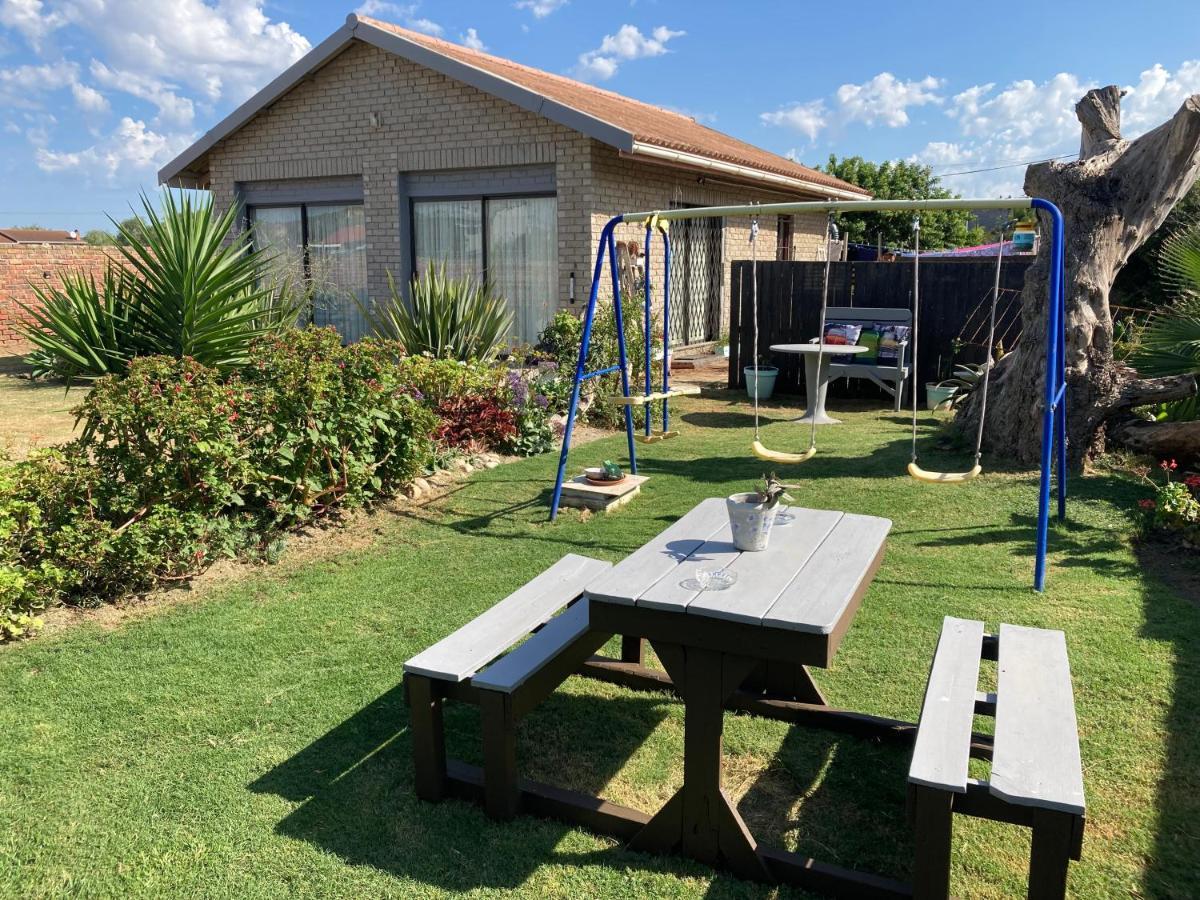 57 On Wellington Accommodation Colchester Ngoại thất bức ảnh