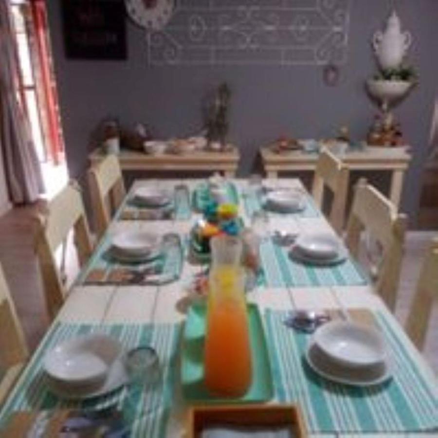 57 On Wellington Accommodation Colchester Ngoại thất bức ảnh